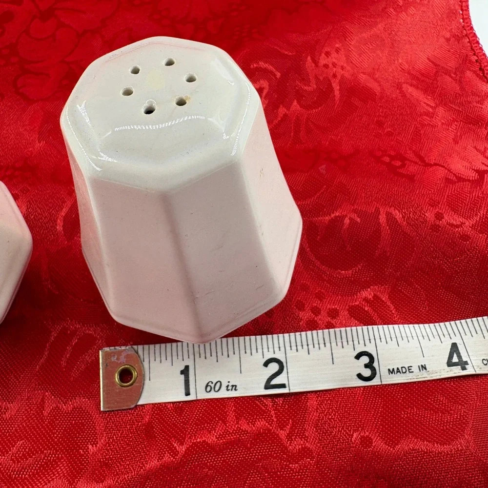 The Unbranded Brand vintage white